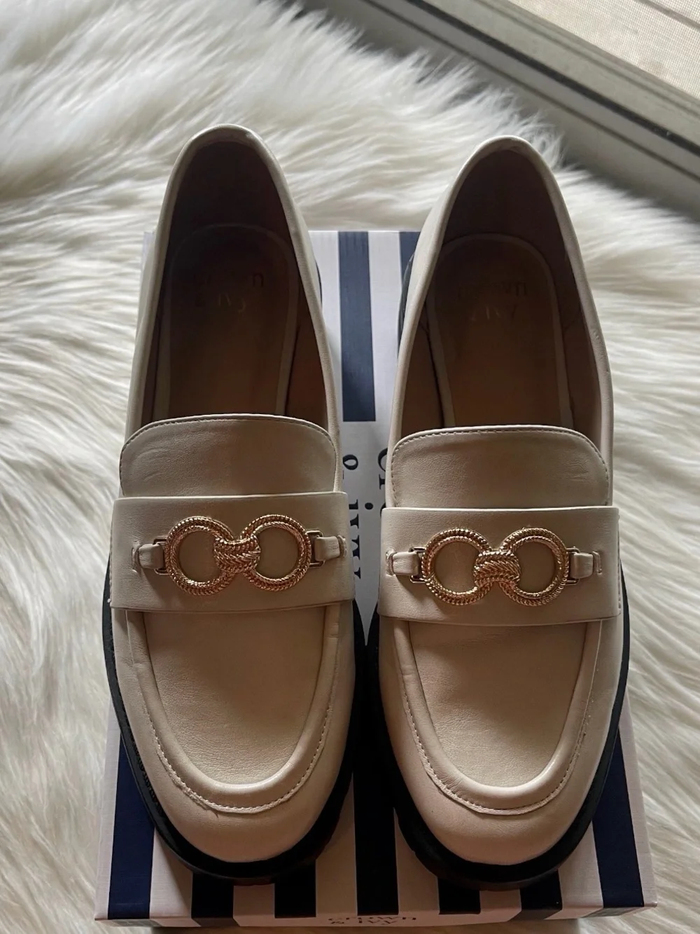 NWT Crown & Ivy Harper Loafers - Size 9, Cream